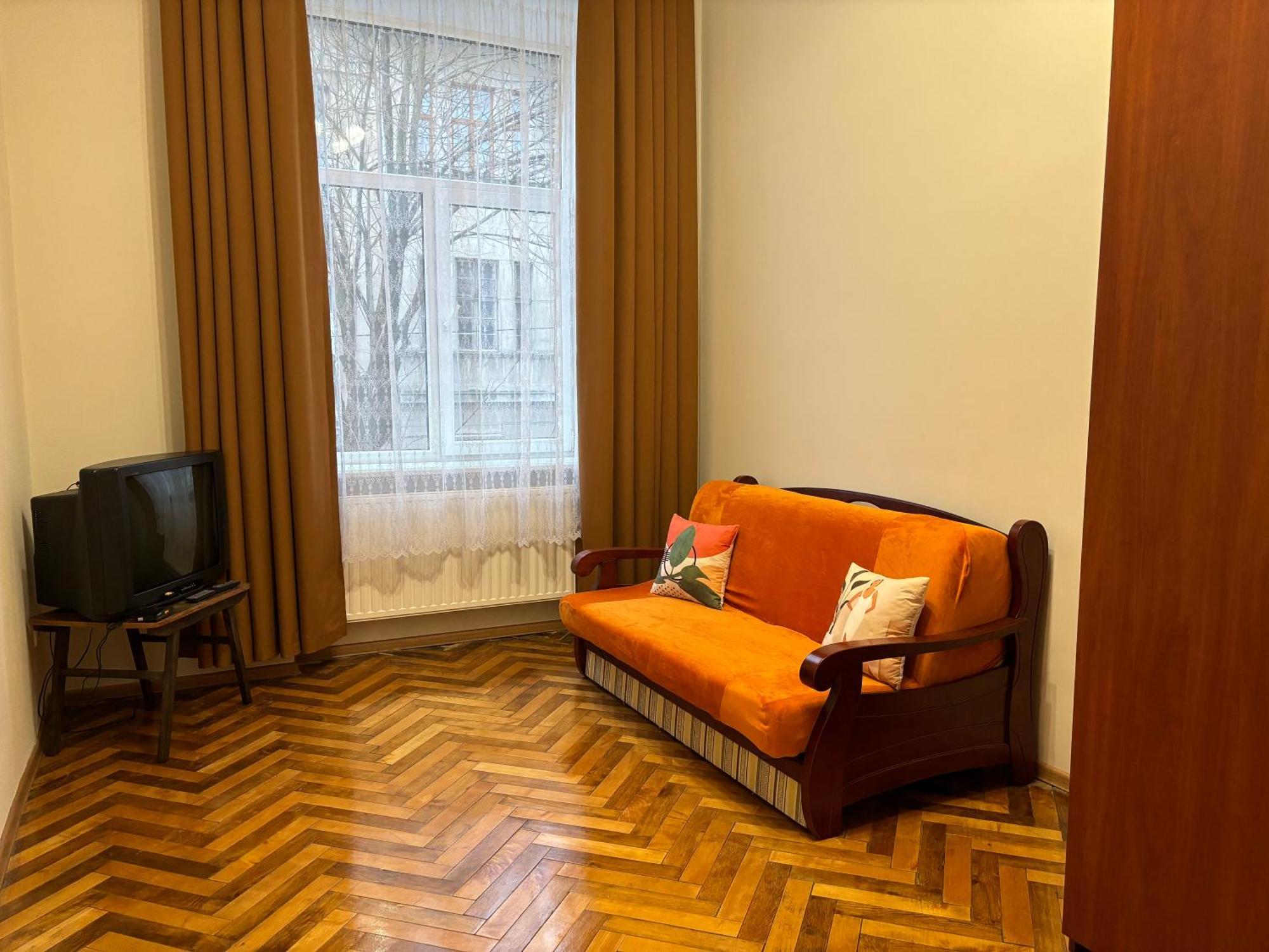 Apartament Айстра Lwów Zewnętrze zdjęcie